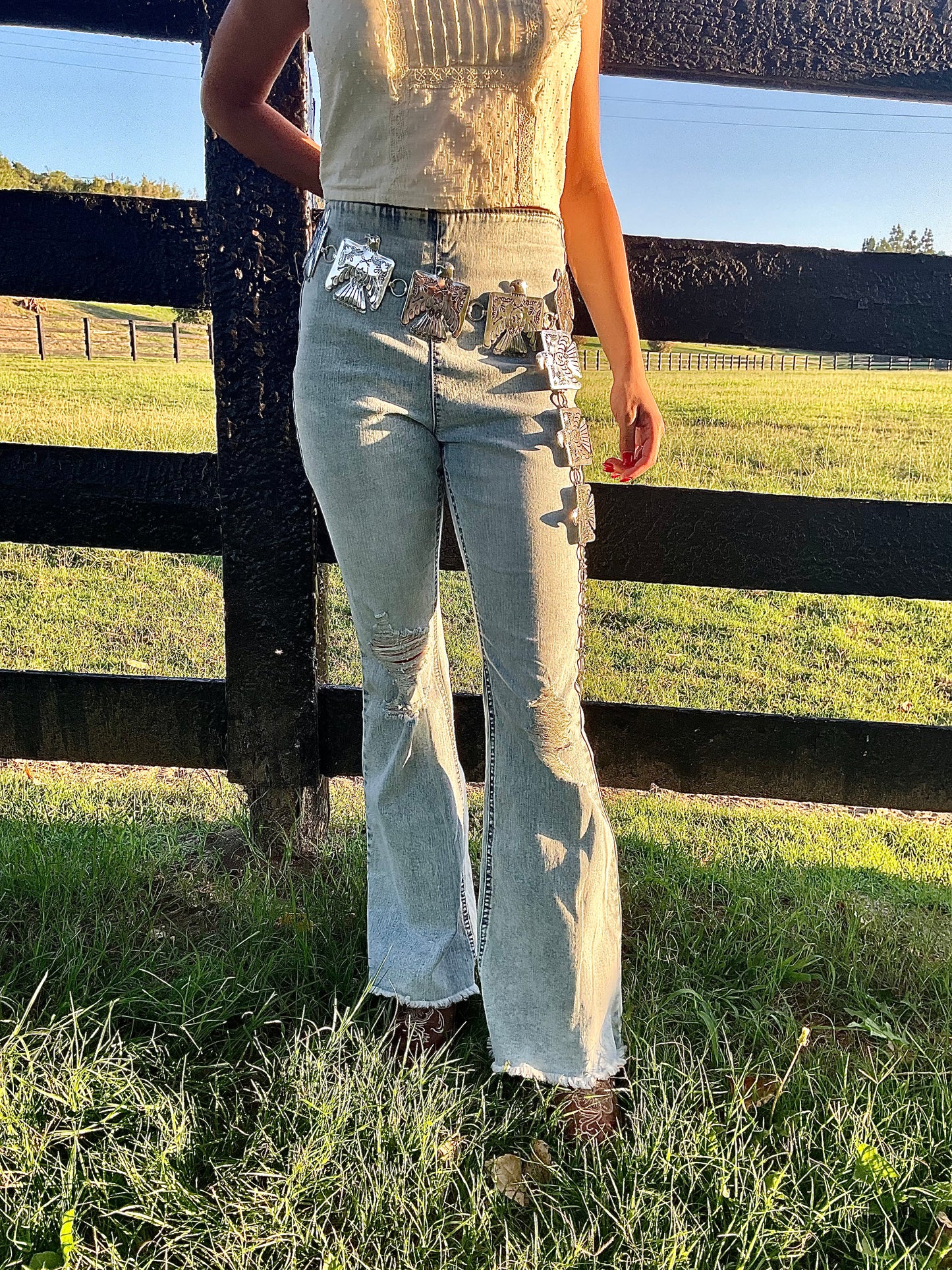 The Betty Flare Jeans – Mayville Wash