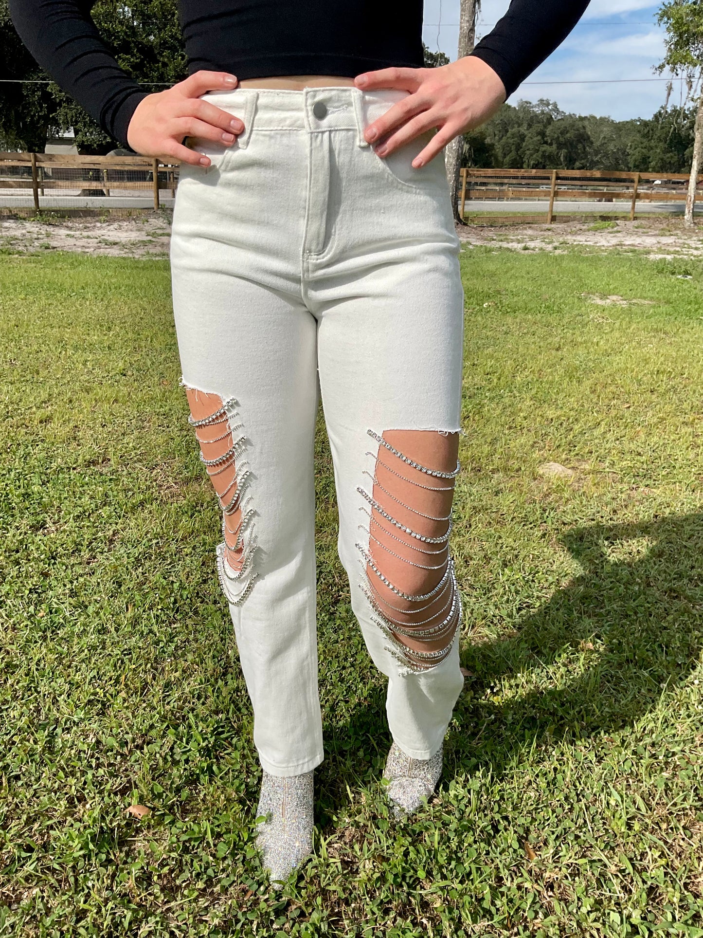 Rhinestone Cowgirl Jeans - White